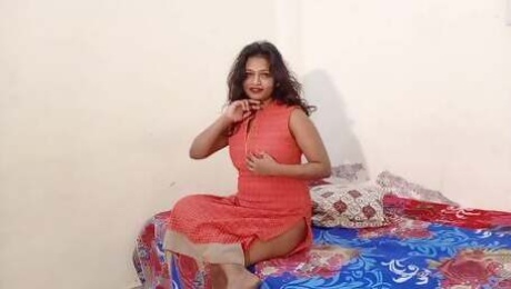 18 Year Old Indian College Babe With Big Boobs Enjoying Hot Sex