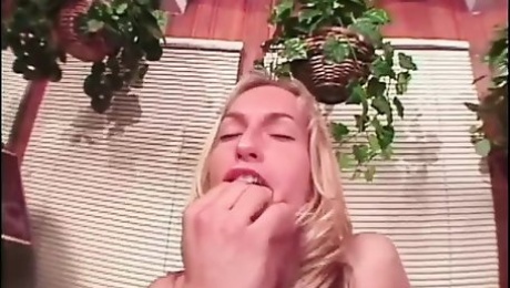Blond slut takes it in her tight asshole