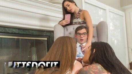 SCAMANGELS - Married Lawyer Didn't Expect This Rough Foursome - LETSDOEIT